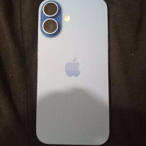 iPhone 16 BLUE